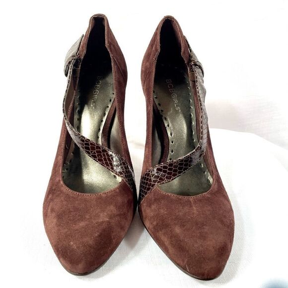 BROWN SUEDE w LEATHER TRIM 4.5” HEEL by BCBG S-10 - Picture 4 of 7
